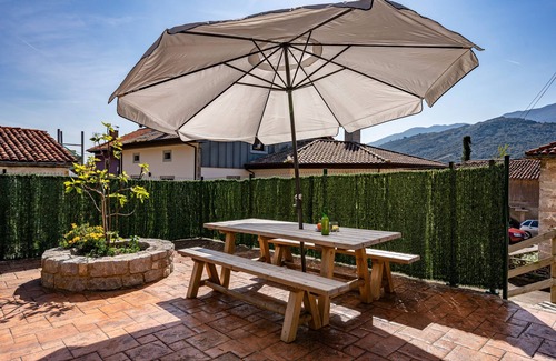 Penamellera Alta House | Apartment 'La Breval' with Mountain View, Private Terrace and Private Garden