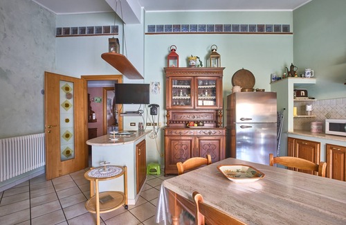 Castroreale Terme Apartment | Apartment 'La Casa Rosa' with Sea View, Wi-Fi and Air Conditioning