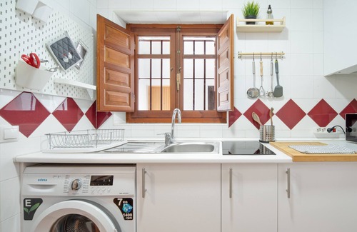 Old Town Apartment | Apartment 'La Caleta' with Wi-Fi