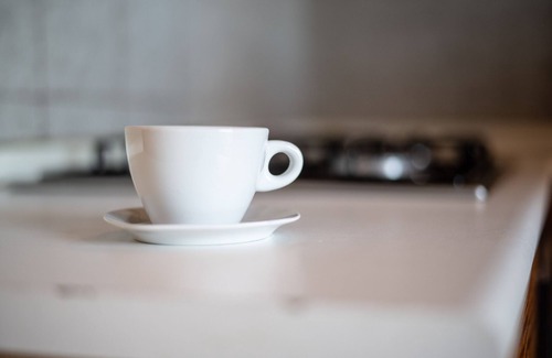 Ansedonia Apartment | Apartment 'La Capannuccia B' with Shared Garden, Wi-Fi and Air Conditioning
