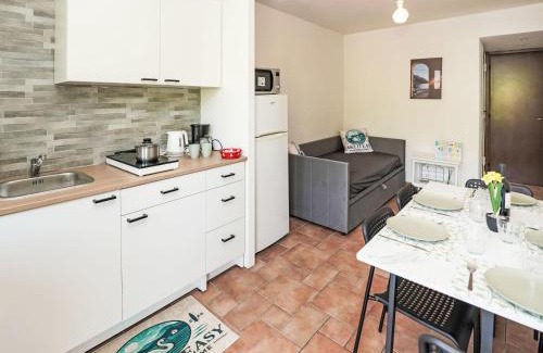 Castello Apartment | Apartment Lake It Easy by Interhome