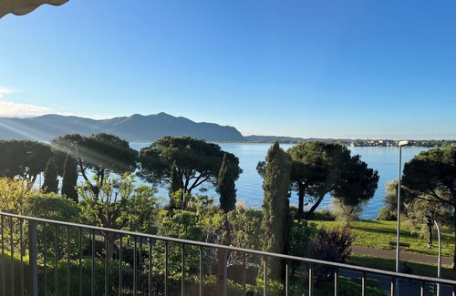Predore Apartment | APARTMENT LAKE VIEW SARNICO