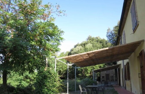 Pomarance Apartment | Apartment Leccio in Canneto - 4 persons, 2 bedrooms