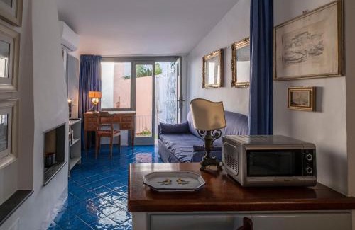 Ischia Porto Apartment | Apartment Lo Scuopolo by Interhome