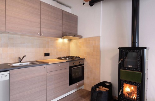 Vodo Cadore Apartment | Apartment 'Lorenzo' with Mountain View, Balcony and Wi-Fi