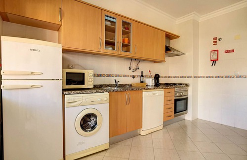 Armacao de Pera Apartment | Apartment Mare Nostrum - Pool & Private parking