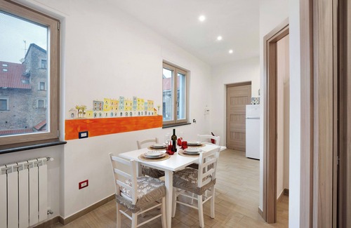 San Lazzaro Apartment | Apartment 'Martina' with Mountain View, Wi-Fi and Air Conditioning