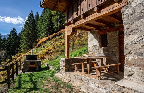 Pejo Apartment | Apartment 'Maso Rapunzel' with Mountain View, Private Garden and Wi-Fi
