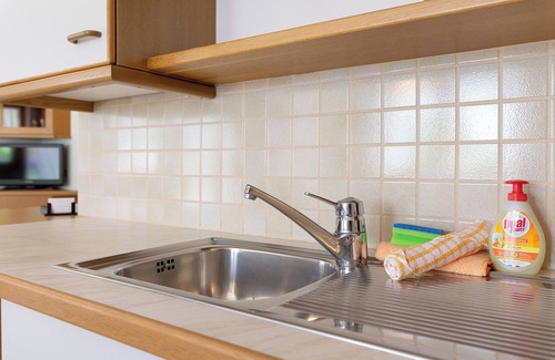 Plaus Apartment | Apartment 'Mayr Eins' with Mountain View, Private Terrace and Wi-Fi