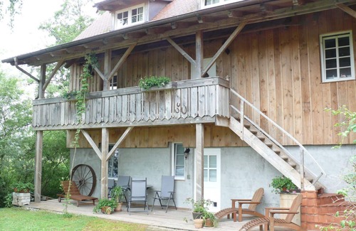 Salem Apartment | Apartment 'Mehlsack' with Private Terrace and Shared Garden