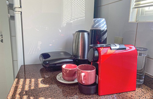 Andorinha House | Apartment - Meia Praia - 3 suites- 100 meters from the beach