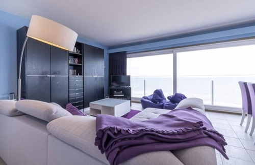 Middelkerke Apartment | Apartment Middelkerke with Sea View