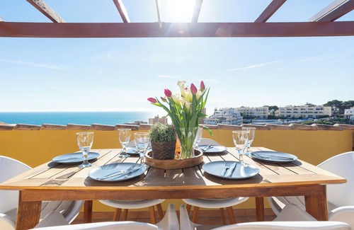 Fuengirola Apartment | Apartment 'Modern Penthouse' with Sea View, Wi-Fi and Air Conditioning