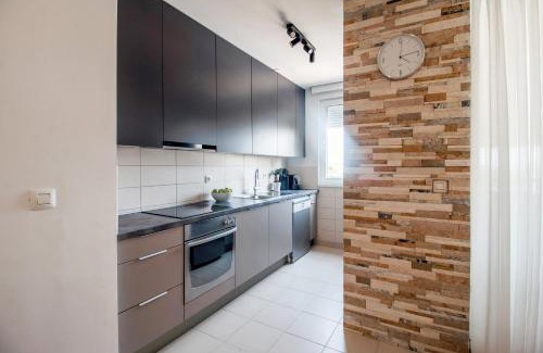Zadar Apartment | Apartment Montesa Zadar with free parking and balcony