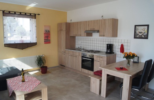 Piesport Apartment | Apartment Moselblick Piesport Ferres is located directly on the banks of the Moselle River