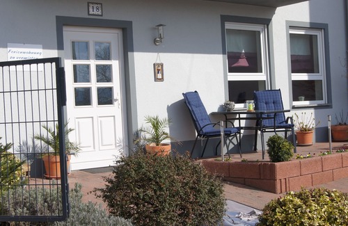 Piesport Apartment | Apartment Moselblick Piesport Ferres is located directly on the banks of the Moselle River