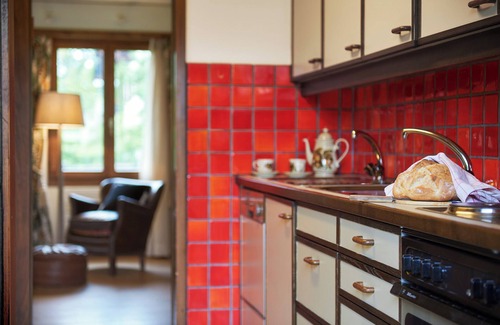 Klosters Platz Apartment | Apartment 'Mutta' with Balcony and Wi-Fi