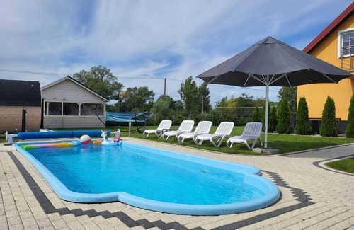 Gaski Apartment | Apartment near Baltic Sea and Lighthouse