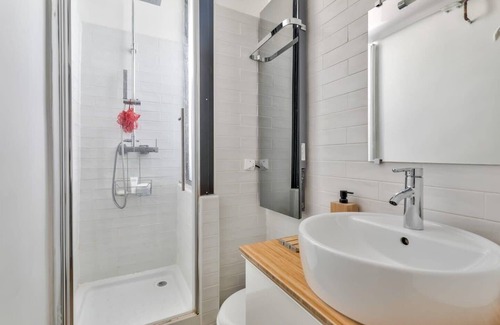 Quartier de la Porte-Saint-Denis Apartment | Apartment near Grands Boulevards