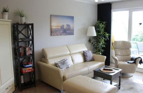 Redewisch Apartment | Apartment near the beach with sun balcony
