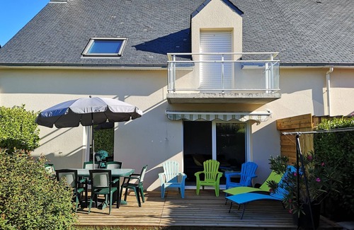 Plouhinec Apartment | Apartment near the beaches and hiking trails ideal for relaxation
