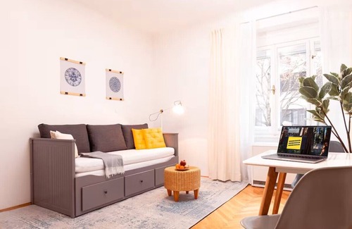 Graz City Centre Apartment | "Apartment Nice Weekends Graz" - central & cozy, free parking & pets welcome