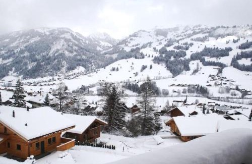 Zweisimmen Apartment | Apartment Nubes- Chalet by Interhome