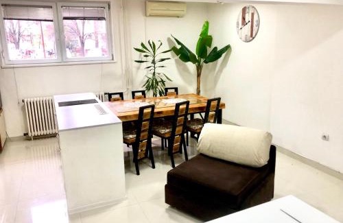 Pancevo Apartment | Apartment on a river avenue