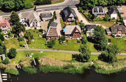 Sellin Condo | Apartment on the lake