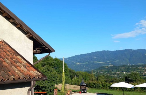 Feltre Apartment | Apartment 'Open Space' with Mountain View and Private Terrace