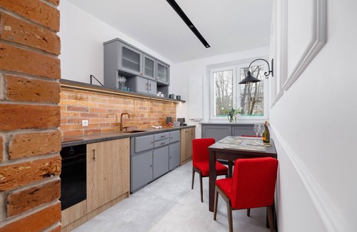 Nowa Huta Apartment | Apartment Osiedle Szkolne by Renters