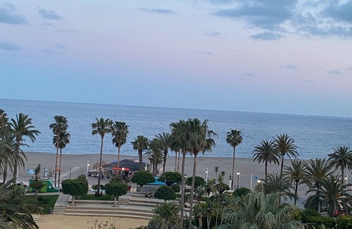 Carboneras Apartment | Apartment 'Piso Pozo Nuevo' close to the Beach with Balcony & A/C