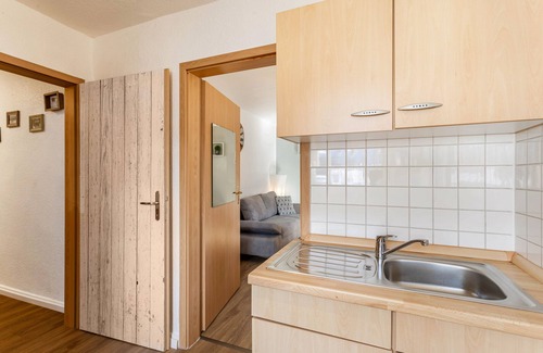 Ortsmitte Apartment | Apartment 'Piste 4' with Shared Terrace, Balcony and Wi-Fi