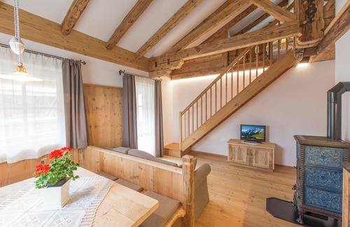 Sorafurcia Apartment | Apartment Piz da Peres - Piz da Peres with Mountain View, Pool, Sauna, Wi-Fi & Garden