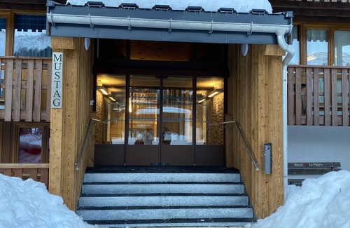 Plagne Centre Apartment | Apartment Plagne Center 5/7 pers - Mt Blanc view - 50m from the snow front