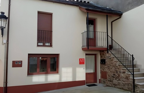 Fonsagrada Apartment | Apartment 'Plata Baja' with Shared Terrace and Wi-Fi