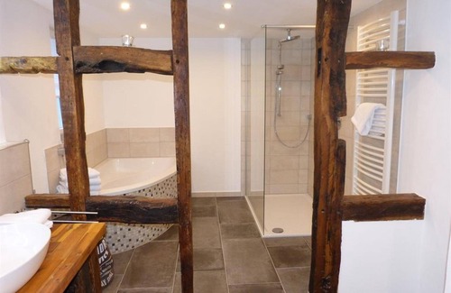 Windesheim House | APARTMENT Römerberg FACHWERKHAUS - Lindenone Ferienappartements