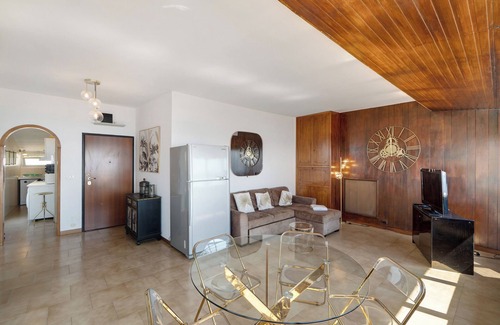 Varazze Apartment | Apartment 'Riviera Mare' with Sea View, Private Terrace and Wi-Fi