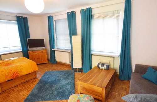 Halenbeck-Rohlsdorf Apartment | Apartment Schwalbennest near Plauer See