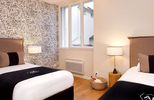 Dijon Centre Ville Apartment | Apartment "SAINT-VERAN" - Historical Center - 68m2 - 6 people