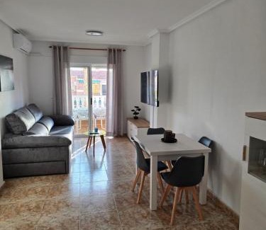 Santa Pola Apartment | Apartment Santa Pola - 2 bedrooms - Playa Lisa Tamarit - AirCo - Parking
