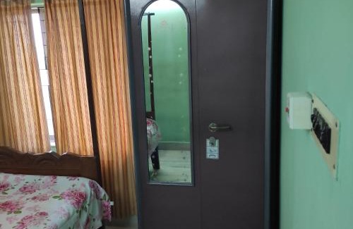 Mukundapur Apartment | Apartment Santana 5 with Lift, AC, Aqua Guard, W machine and Garage