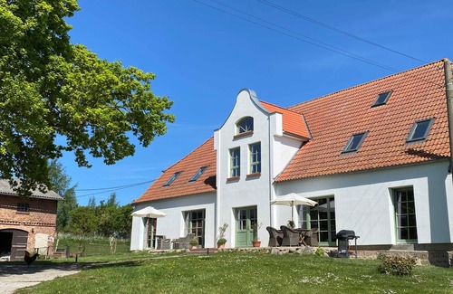 Kenz-Kustrow Apartment | Apartment Seeadler - Gutshaus Kranichflug