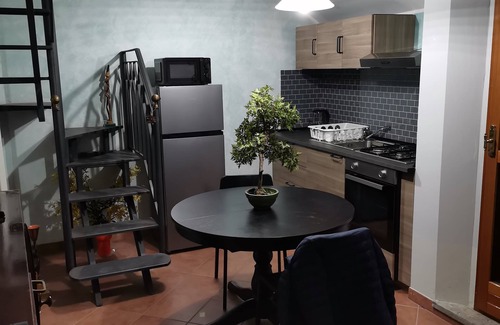 San Colombano al Lambro Bed & Breakfast | Apartment seen in the hills