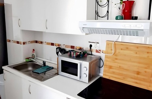 Gamarra Apartment | Apartment 'Sensi' with Wi-Fi and Air Conditioning