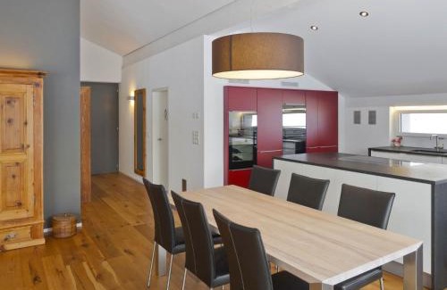 Graechen Apartment | Apartment Sera Lodge- Wohnung Bietschhorn by Interhome