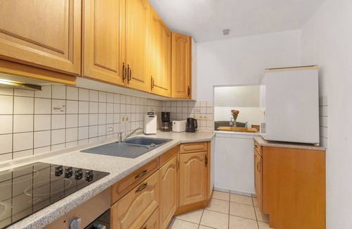 Lichtenfels Apartment | Apartment 'Sonnenblume' with Balcony and Wi-Fi