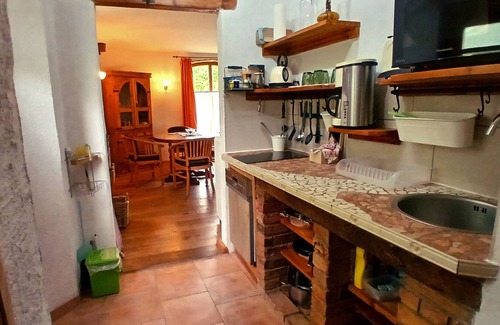 Loitz Apartment | Apartment 'Sophienhof' with Private Terrace, Private Garden and Wi-Fi