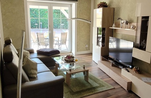 Schonebeck Apartment | Apartment 'Storchennest' with Private Terrace and Wi-Fi