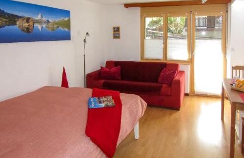 Zermatt Apartment | Apartment Sungold-2 by Interhome